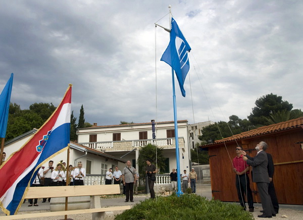 Biograd: Plava zastava 2009: Dodjela priznanja i podizanje zastava