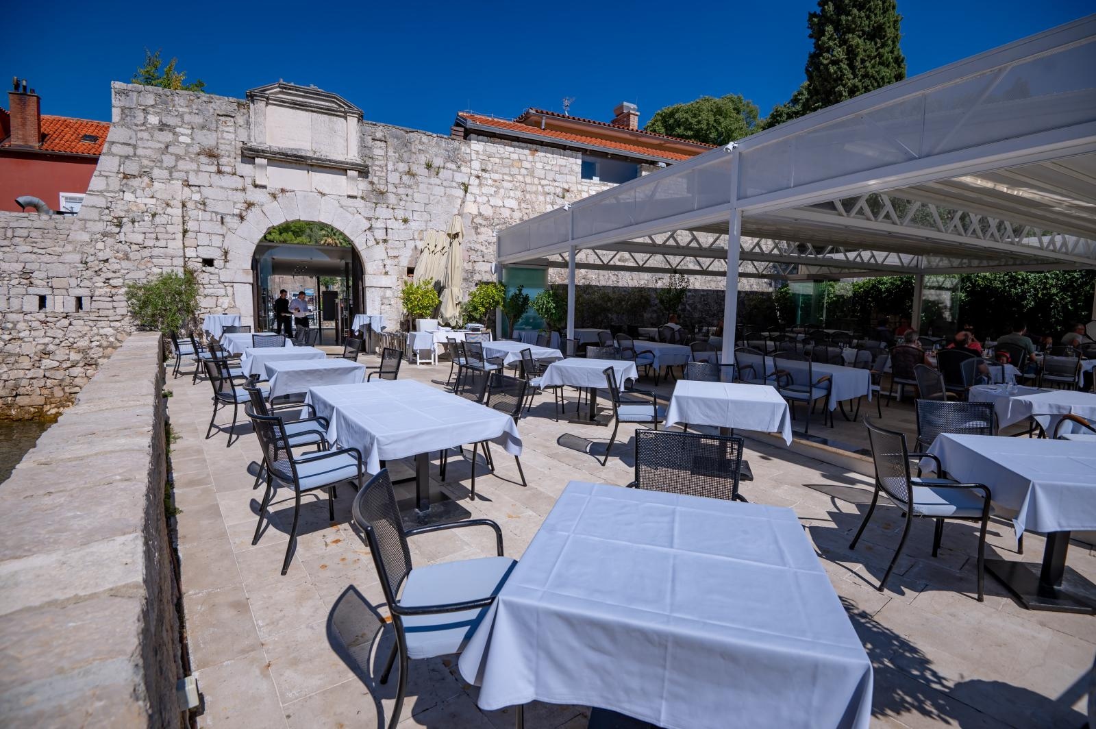 Elitno mjesto ribljih delicija – zadarski restoran Foša