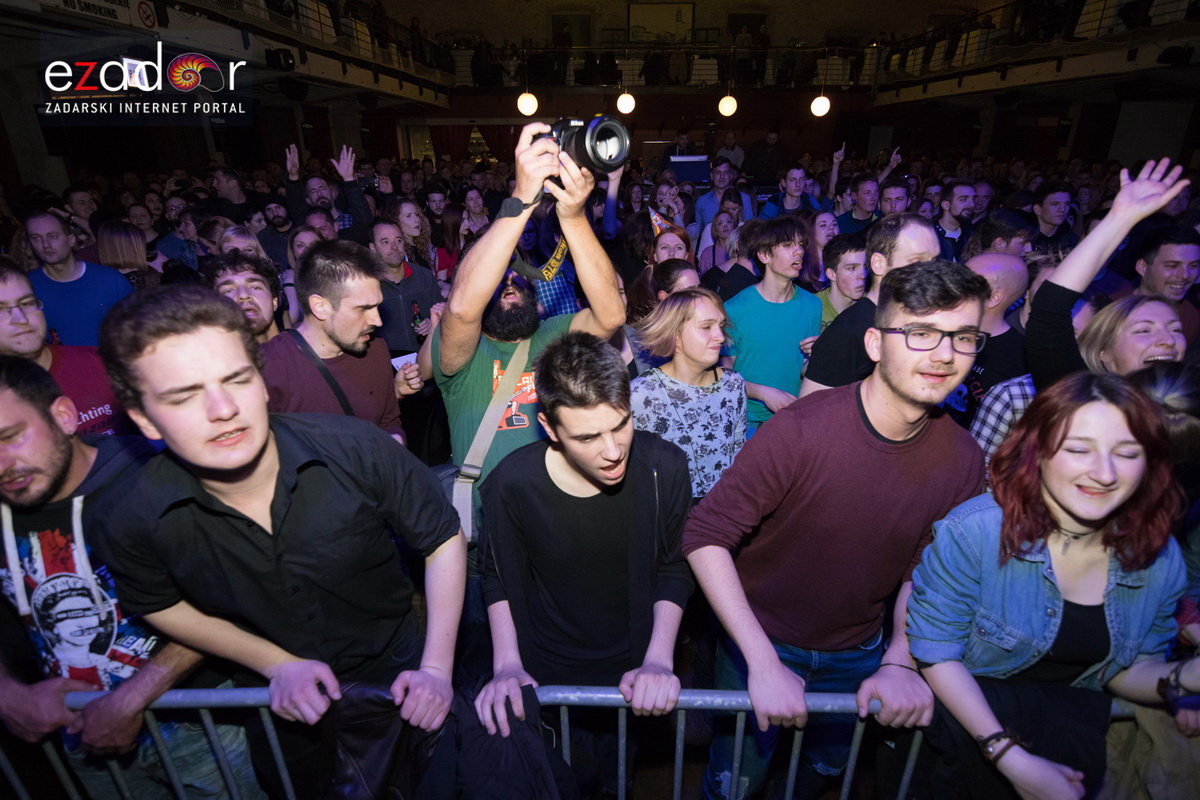 Hladno pivo @ Arsenal Zadar Hladno pivo @ Arsenal Zadar