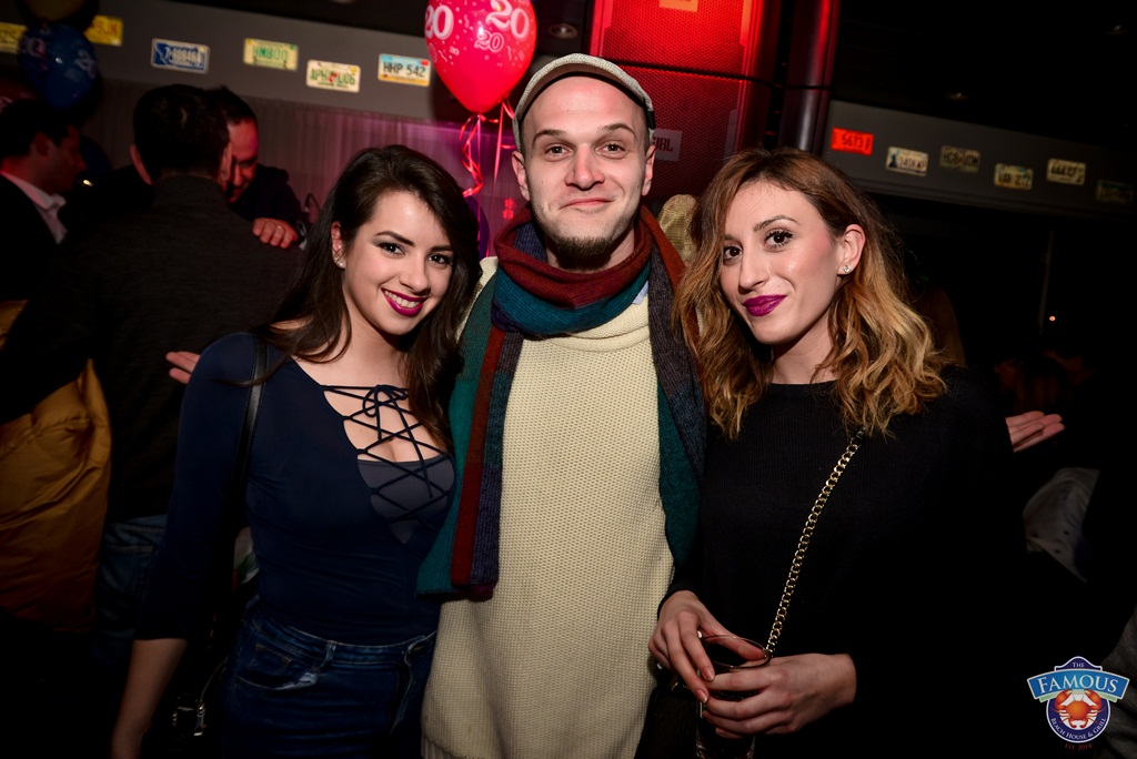 U Famous beach and grill baru Rockatansky bend proslavio je 20 godina djelovanja U Famous beach and grill baru Rockatansky bend proslavio je 20 godina djelovanja