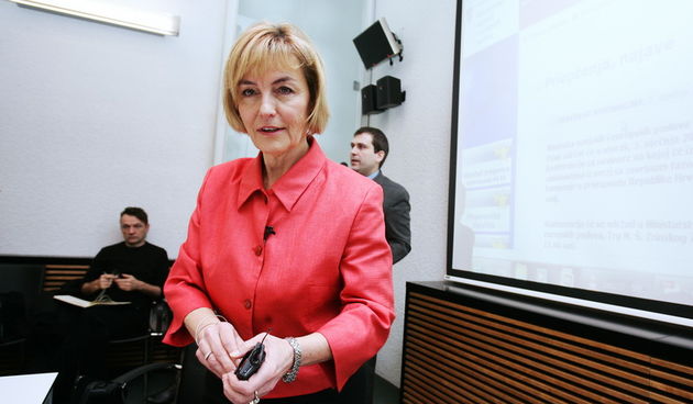 Zagreb, 030112.
Ministarstvo vanjskih poslova, Zrinjevac 8.
Novinska konferencija u Ministarstvu vanjskih poslova na kojoj je ministrica vanjskih i europskih poslova Vesna Pusic upoznala novinare sa aktivnostima u zavrsnoj fazi referendumske kampanje o pr