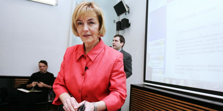 Zagreb, 030112.
Ministarstvo vanjskih poslova, Zrinjevac 8.
Novinska konferencija u Ministarstvu vanjskih poslova na kojoj je ministrica vanjskih i europskih poslova Vesna Pusic upoznala novinare sa aktivnostima u zavrsnoj fazi referendumske kampanje o pr Zagreb, 030112.
Ministarstvo vanjskih poslova, Zrinjevac 8.
Novinska konferencija u Ministarstvu vanjskih poslova na kojoj je ministrica vanjskih i europskih poslova Vesna Pusic upoznala novinare sa aktivnostima u zavrsnoj fazi referendumske kampanje o pr