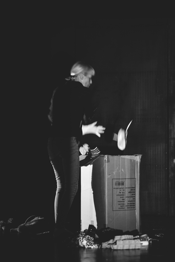 “Ana i Ona” naziv je predstave čijom je premijerom sinoć u zadarskom Kazalištu lutaka započela umjetnička revija pod nazivom “Nosi se Teatro Verrdi”.