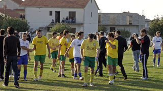 Hajduk – Zlatna Luka, Prijateljska utakmica povodom 75 godina osnivanja NK Zlatna luka