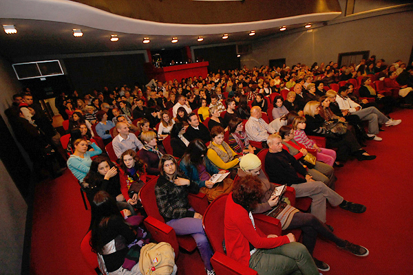 Image 378233 (auto) Image 378233 (auto)