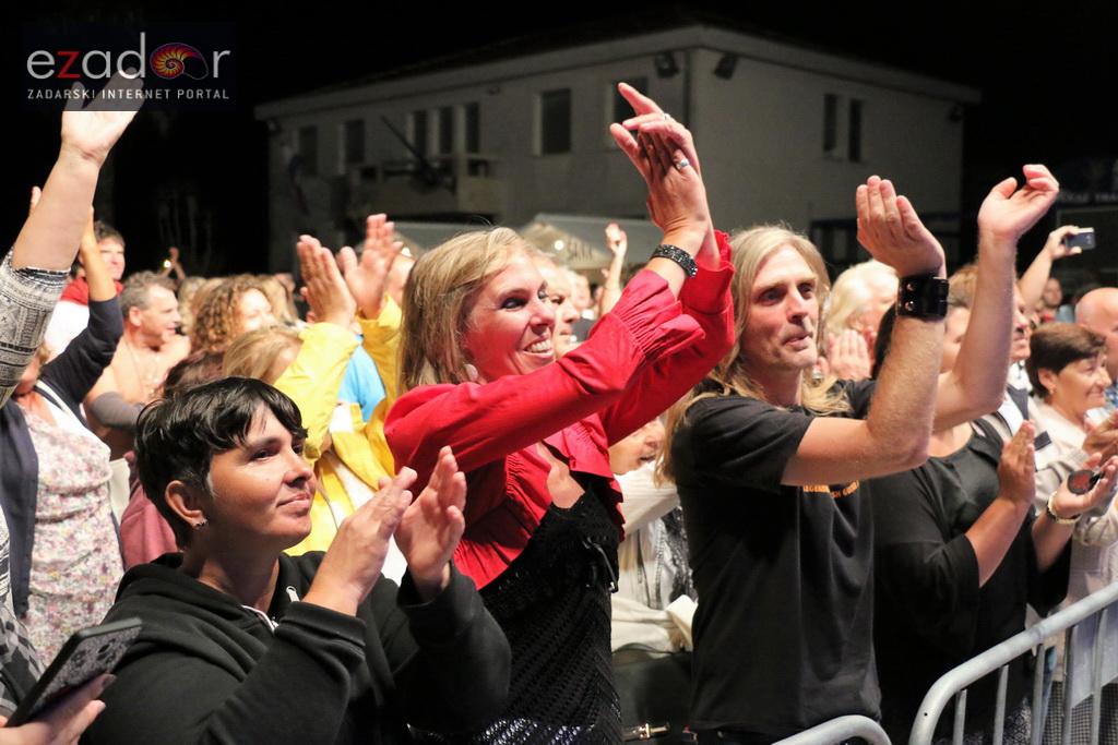Parni valjak Viranima priredio vrhunsku dvosatnu glazbenu poslasticu Parni valjak Viranima priredio vrhunsku dvosatnu glazbenu poslasticu