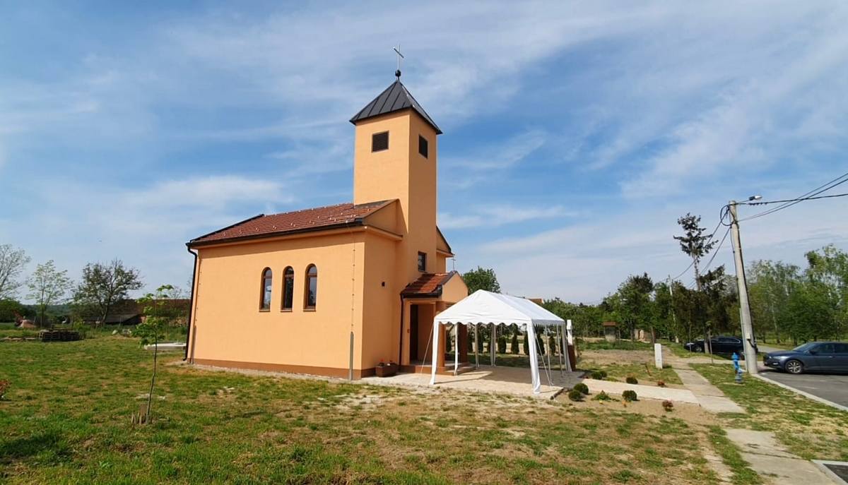 Donacija Vukšićkih bećara novoj crkvi u Baranji