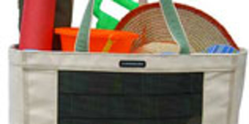 Solarna torba i putni frižider ( foto: rewarestore.com)