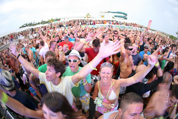 David Morales u Papayi na Zrcu