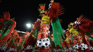 Tradicionalni karneval u Brazilu, foto: NELSON ALMEDIA Tradicionalni karneval u Brazilu, foto: NELSON ALMEDIA