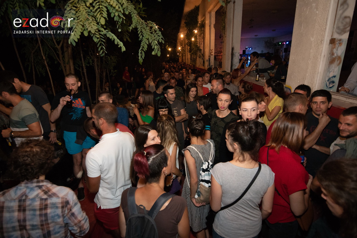 KvartArt 2018.: Art buvljak & koncert Nipplepeoplea