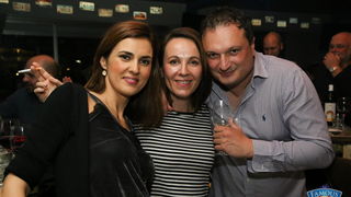 Friday Night Live: Cotton Club @ Famous Beach Bar & Grill 21. listopada 2016. Friday Night Live: Cotton Club @ Famous Beach Bar & Grill 21. listopada 2016.