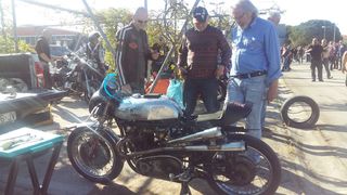 Start utrke oldtimera u uvali Bregdetti