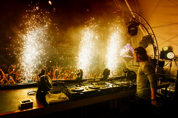 Axwell @ Aquarius Club Zrće. Foto: Goran Telak