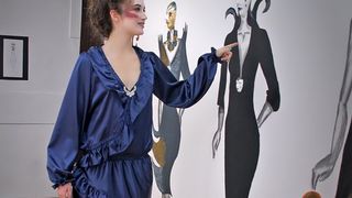 2300 kn; Haljinu dizajnira Klara Dedić: saten-svila sa Swarowski kristalima (foto: Marin Gospić)