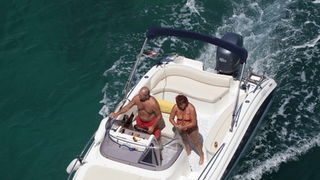 Zadar, 040711. Pomorski promet ispod mosta u Zdrelcu vrlo je intenzivan za vrijeme ljetnih mjeseci. Prolaz imedju otoka Ugljana i Pasmana najblizi je put zadarskog podrucja prema Kornatima i otocima zadarskog arhipelaga. Na slici: brodovi slikani s mosta Zadar, 040711. Pomorski promet ispod mosta u Zdrelcu vrlo je intenzivan za vrijeme ljetnih mjeseci. Prolaz imedju otoka Ugljana i Pasmana najblizi je put zadarskog podrucja prema Kornatima i otocima zadarskog arhipelaga. Na slici: brodovi slikani s mosta