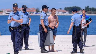 Zadarski maturanti obilježili kraj škole na rivi