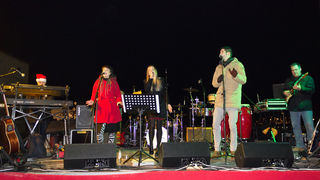 Doček 2017: Najluđa noć na zadarskom Poluotoku privukla više tisuća Zadrana i gostiju Doček 2017: Najluđa noć na zadarskom Poluotoku privukla više tisuća Zadrana i gostiju