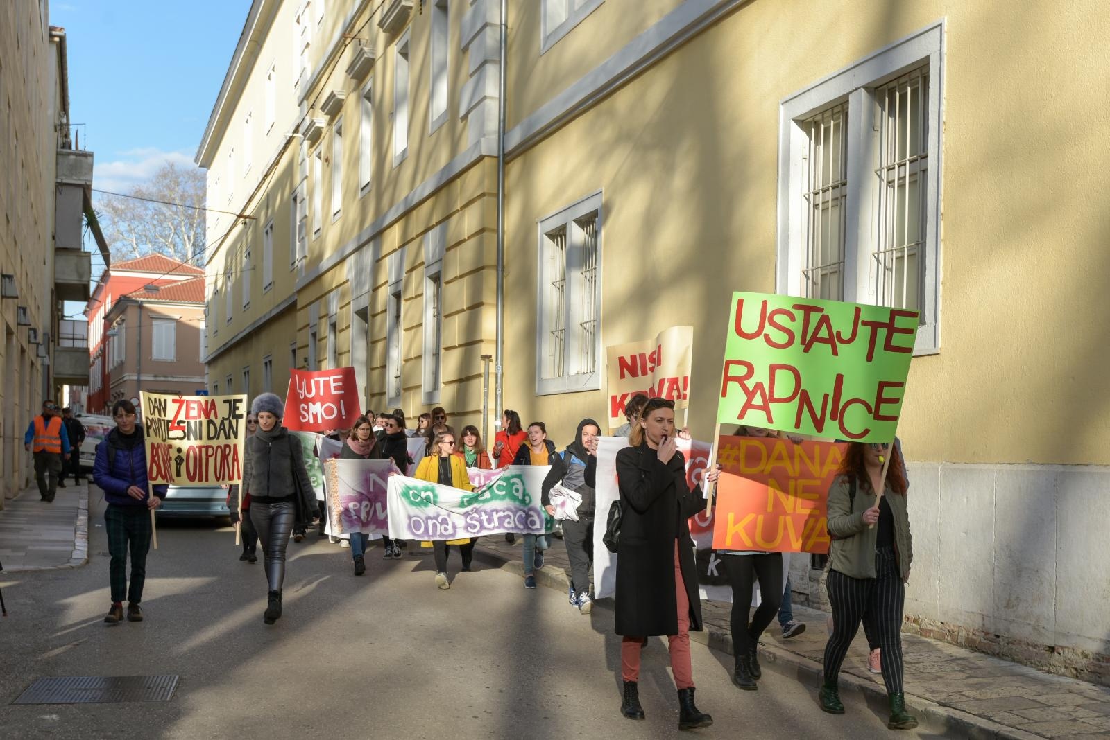 Dana žena: Marš u organizaciji udruge Antifijaka