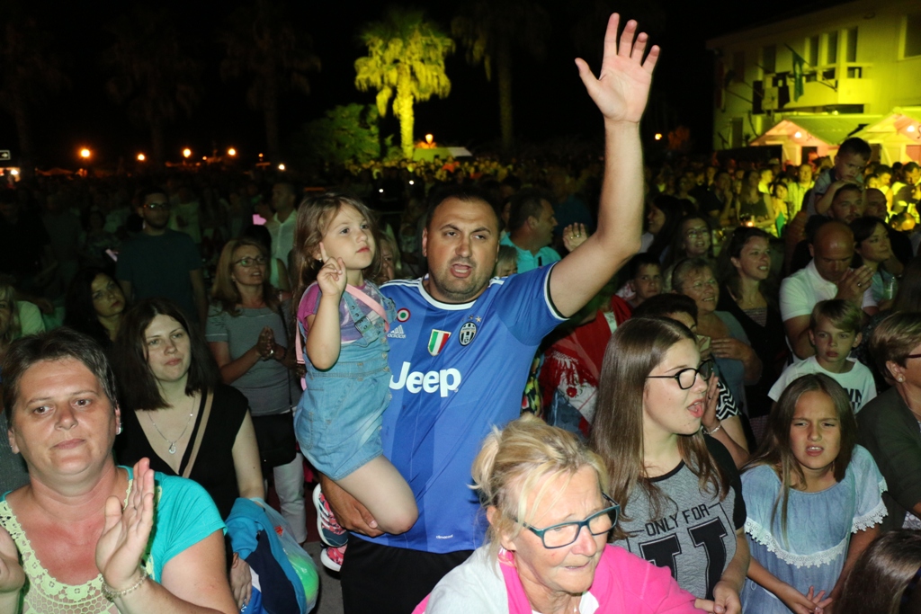 Virsko ljeto 2017: Gazde raspjevale i rasplesale Vir Virsko ljeto 2017: Gazde raspjevale i rasplesale Vir