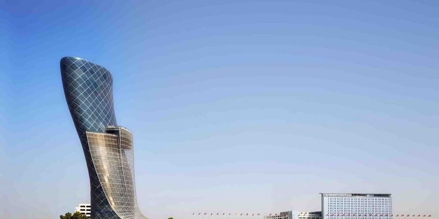 Capital Gate u Abu Dhabi, foto: blogspot.com Capital Gate u Abu Dhabi, foto: blogspot.com