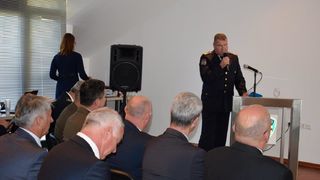 U Divuljama održana tematska sjednica premijera i župana o požarnoj sezoni U Divuljama održana tematska sjednica premijera i župana o požarnoj sezoni