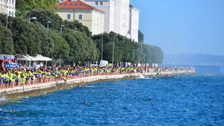 10. dm Millennium Jump na zadarskoj rivi – 3 tisuće skakača poslalo prekrasnu priču u svijet 10. dm Millennium Jump na zadarskoj rivi – 3 tisuće skakača poslalo prekrasnu priču u svijet