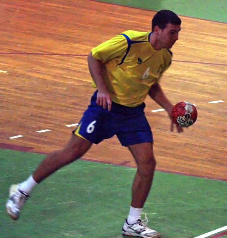 Image 1131077 (auto)