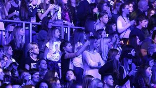 Image 379293 (auto) Image 379293 (auto)