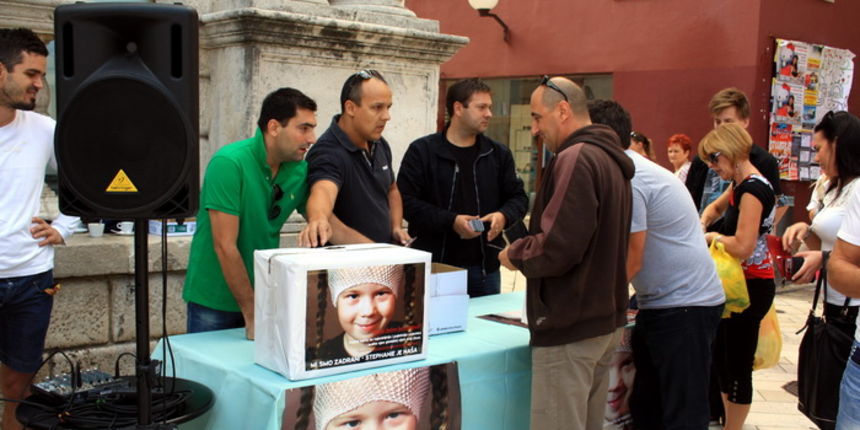 Narodni trg: Humanitarna akcija “Karta života” za malenu Stephanie, foto: Mladen Malik Narodni trg: Humanitarna akcija “Karta života” za malenu Stephanie, foto: Mladen Malik