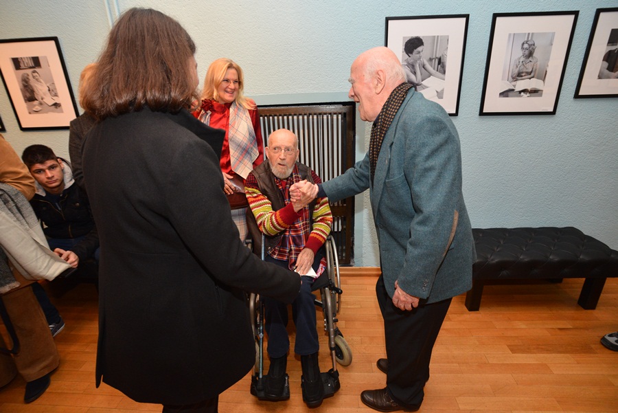 Otvorenje izložbe Abdulaha Seferovića “Dom Bernarde Albe – 1974.” Otvorenje izložbe Abdulaha Seferovića “Dom Bernarde Albe – 1974.”