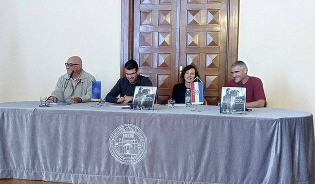 dr. Pavuša Vežić predstavio knjigu i najavio odlazak u “nemirnu” mirovinu