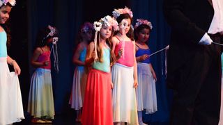 Plesna udruga Gesta: Bajka.hr