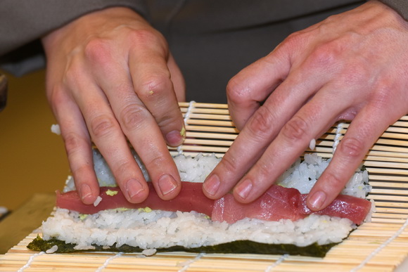 Tuna, Sushi & Wine Festival: Japanski masterchef Nakatsuji održao edukaciju pripreme tradicionalnih japanskih jela Tuna, Sushi & Wine Festival: Japanski masterchef Nakatsuji održao edukaciju pripreme tradicionalnih japanskih jela