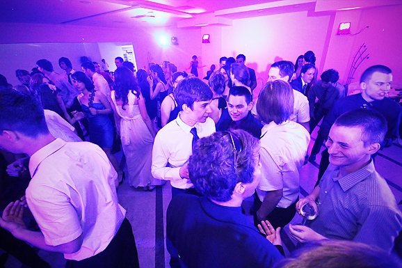 Maturalna večer gimnazije Franjo Petrić (foto:Saša Čuka) Maturalna večer gimnazije Franjo Petrić (foto:Saša Čuka)