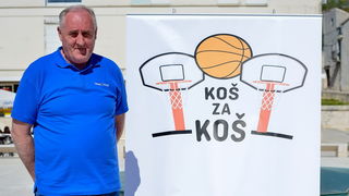 Basket na Forumu: Košarkaške legende protiv mlađih uzrasta KK Zadar. Ivica Obad Basket na Forumu: Košarkaške legende protiv mlađih uzrasta KK Zadar. Ivica Obad