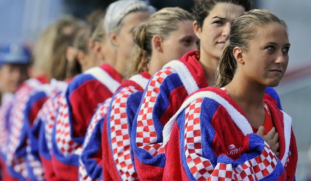 Zagreb, 310810. 
Bazen Mladosti, Jarunska 5.
Utakmica zenskog vaterpola u sklopu Europskog prvenstva, izmedju Hrvatske i Rusije.
Na slici: hrvatska reprezentacija.
Foto: Boris Kovacev / CROPIX