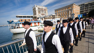 Sajam “Eko etno” najavljen svečanom povorkom (foto:Saša Čuka) Sajam “Eko etno” najavljen svečanom povorkom (foto:Saša Čuka)