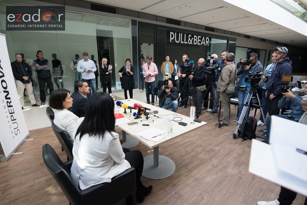 Novinari obišli objekt trgovinskog centra Supernova Zadar