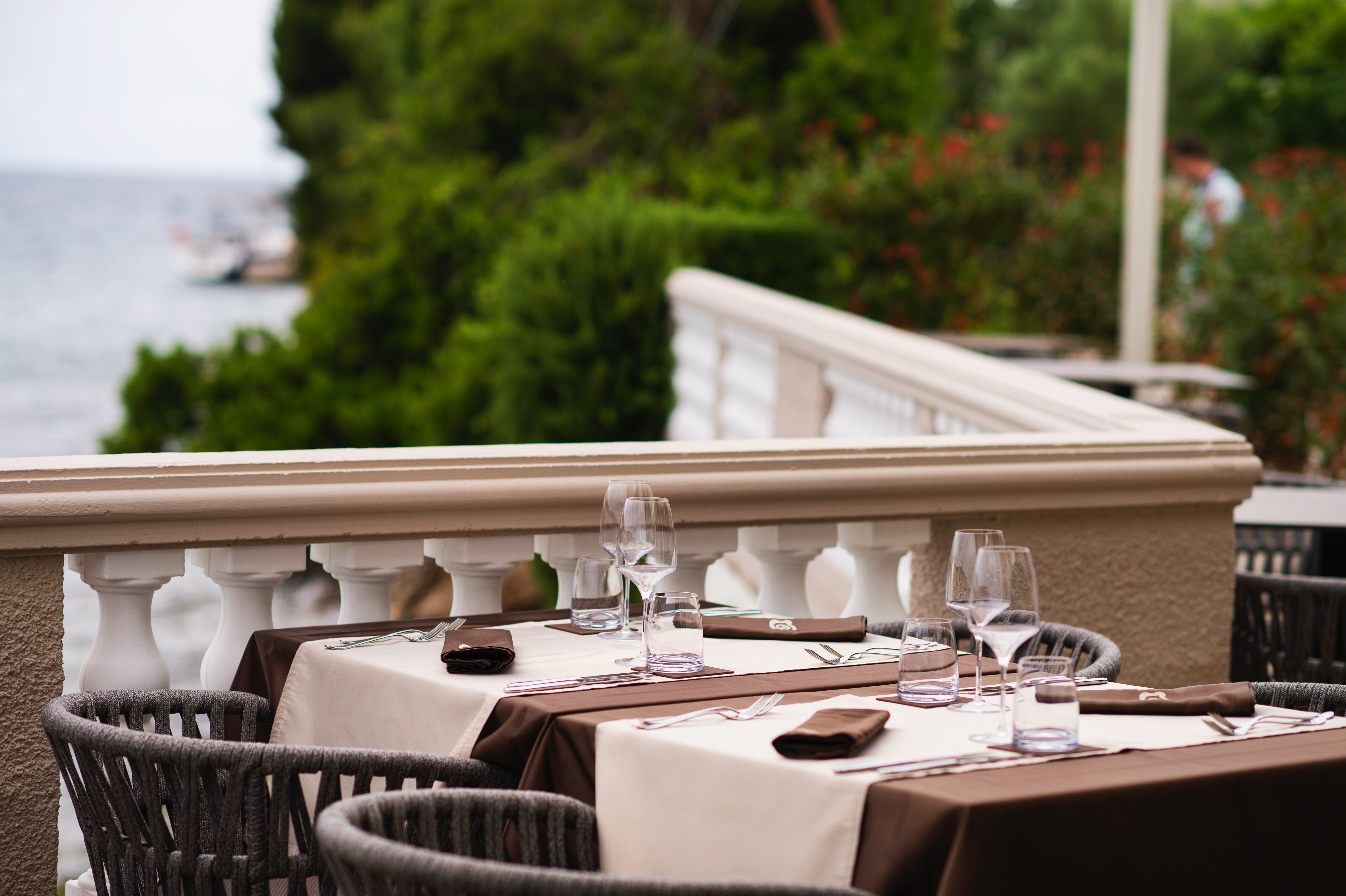 Restoran Lazaret na otoku Ošljaku, savršeno mjesto za bijeg od svakodnevice Restoran Lazaret na otoku Ošljaku, savršeno mjesto za bijeg od svakodnevice