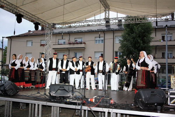 Seoska olimpijada i Smotra folklora u Ličkom Osiku. Foto: Marko Mane Ledenko