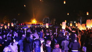 Vir: Božićna fešta uz Dražena Zečića Zeku Vir: Božićna fešta uz Dražena Zečića Zeku