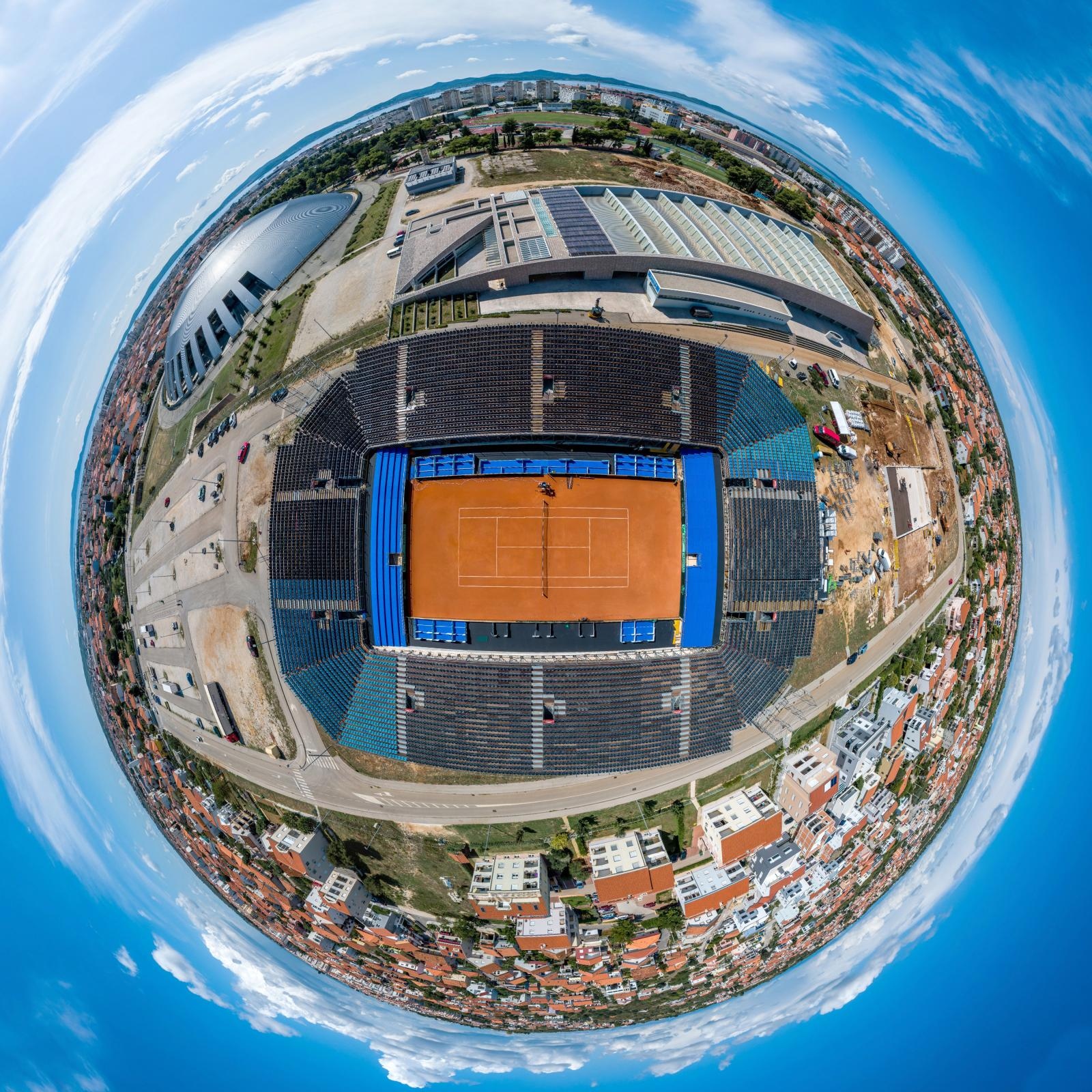 Zračne snimke teniskog terena na VIšnjiku