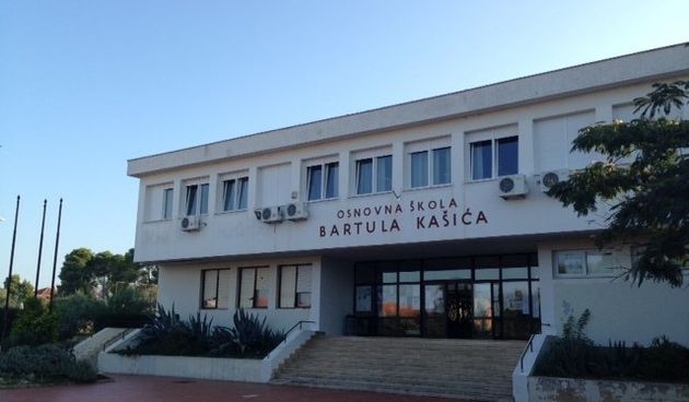 oš bartula kašića