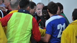 Zadar, 260513.
Stadion Stanovi.
Utakmica MAXtv 1. HNL izmedju Zadra i Splita. Nakon utakmice tamnoputi igrac Splita Belle je reagirao na rasisticke uvrede iz publike pa je doslo do naguravanja i tucnjave sa zastitarom.
Foto: Luka Gerlanc / CROPIX Zadar, 260513.
Stadion Stanovi.
Utakmica MAXtv 1. HNL izmedju Zadra i Splita. Nakon utakmice tamnoputi igrac Splita Belle je reagirao na rasisticke uvrede iz publike pa je doslo do naguravanja i tucnjave sa zastitarom.
Foto: Luka Gerlanc / CROPIX