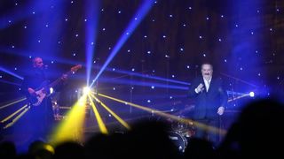 Legendarni Mate Mišo Kovač još jednom oduševio svoje brojne obožavatelje na koncertu u Areni Zagreb. Foto: Goran Jakus/PIXSELL Legendarni Mate Mišo Kovač još jednom oduševio svoje brojne obožavatelje na koncertu u Areni Zagreb. Foto: Goran Jakus/PIXSELL