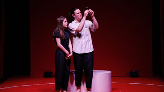 Igrajmo se: Zabranjeno mlađima od 15 strana A