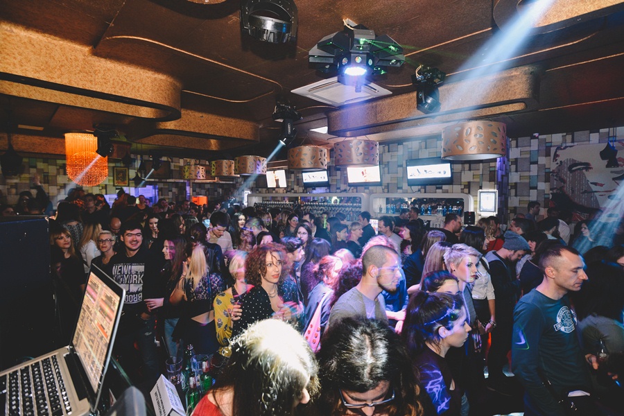 Silente @MAraschino bar ; foto Iva Perinčić Silente @MAraschino bar ; foto Iva Perinčić