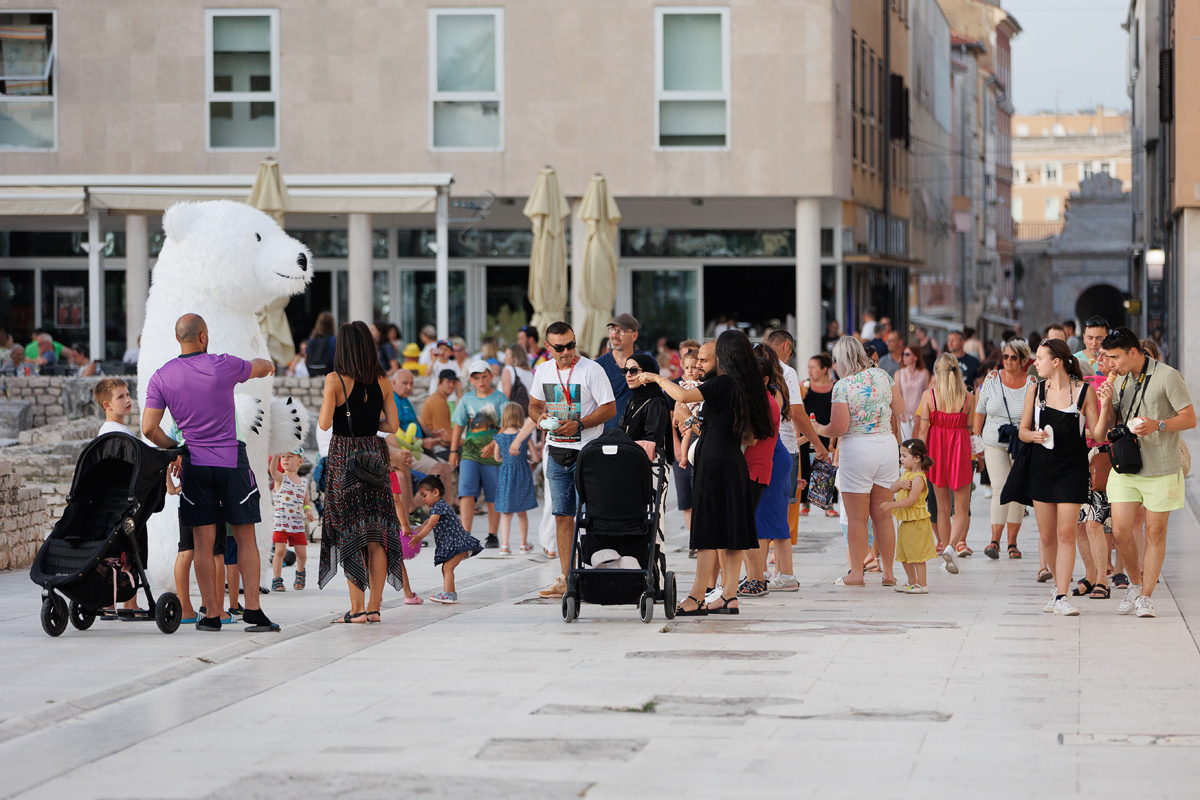 Večernji đir po gradu, 22. lipnja 2023. Večernji đir po gradu, 22. lipnja 2023.