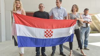 Bruna Esih u Zadru izabrana za predsjednicu Neovisnih za Hrvatsku Bruna Esih u Zadru izabrana za predsjednicu Neovisnih za Hrvatsku